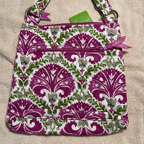 Vera Bradley Julep Tulip Crossbody Hipster NWT - Picture 3 of 9